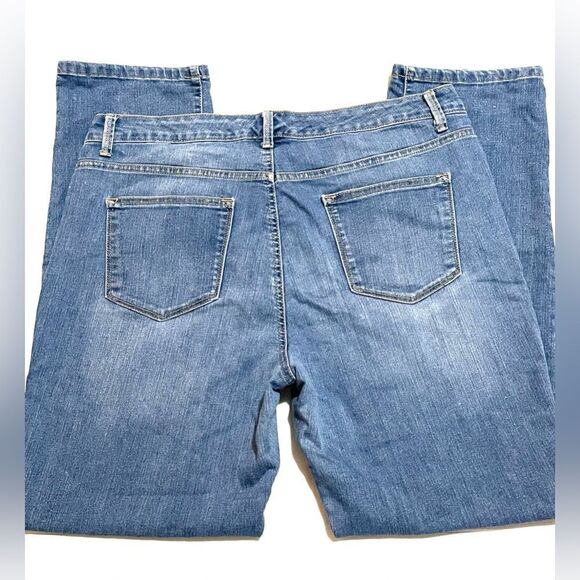 New Directions Jeans - Picture 2 of 4